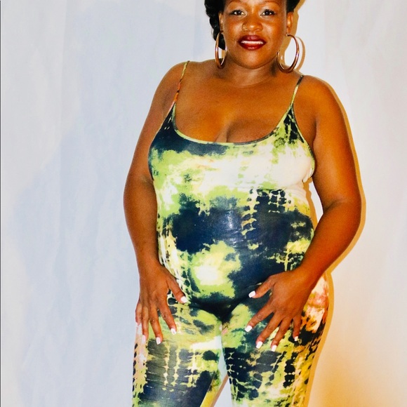 Multi Color Romper - Picture 2 of 2